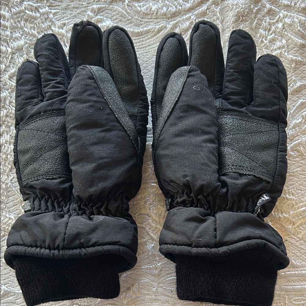 3M Thinsulate Black Thermal Med Gloves with Leather Palms; Excellent Condition.